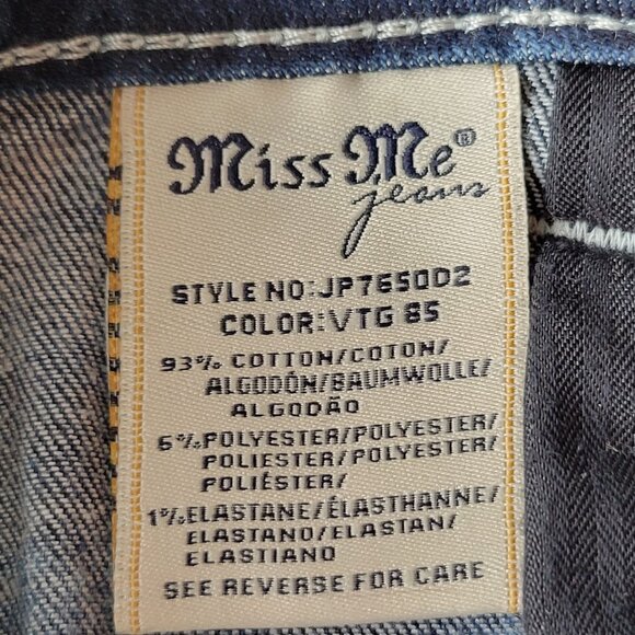 MISS ME LOW RISE SHORTS BEDAZZLED RHINESTONES AMERICAN FLAG SIZE 28 DISTRESSED - Picture 8 of 13